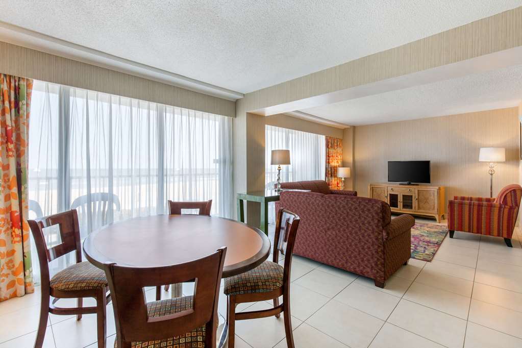 Coastal Hotel & Suites Virginia Beach - Oceanfront Pokoj fotografie